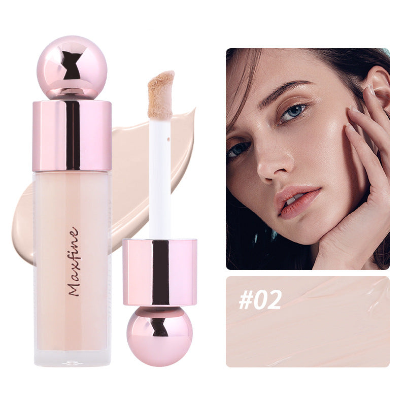 Maxfine Smooth Liquid Concealer